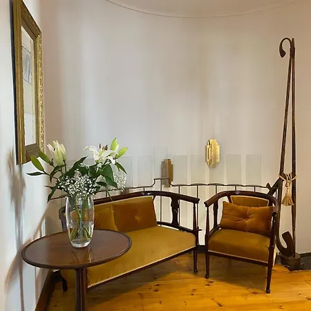 Apartment Elegant Main Door, 2 Floor Flat In Historic Leith