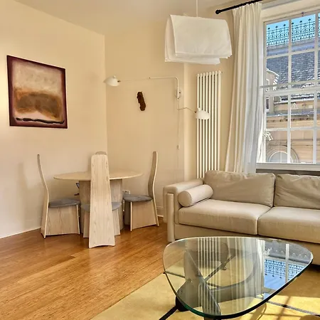 Museum View Center Luxury With Lift Royal Mile Apartment