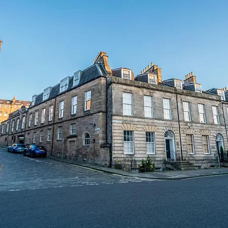 Stylish Hideaway In - Pass The Keys Apartment Edinburgh