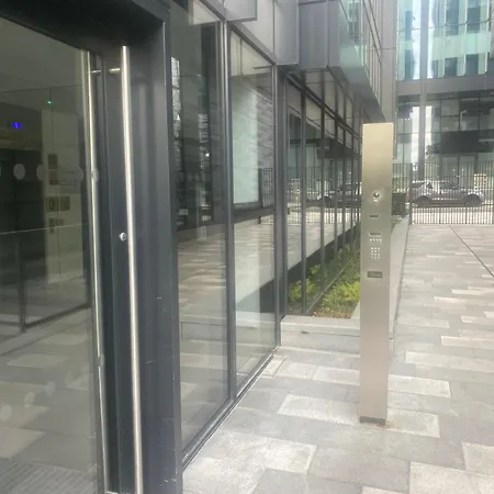 Quartermile Apartment *