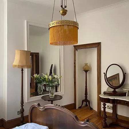 Apartamento Elegant Main Door, 2 Floor Flat In Historic Leith *