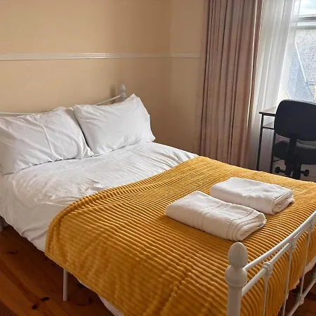 Centre 2br For 4, Mins To Old Town, Fringe Venues & The Meadows Lägenhet Edinburg