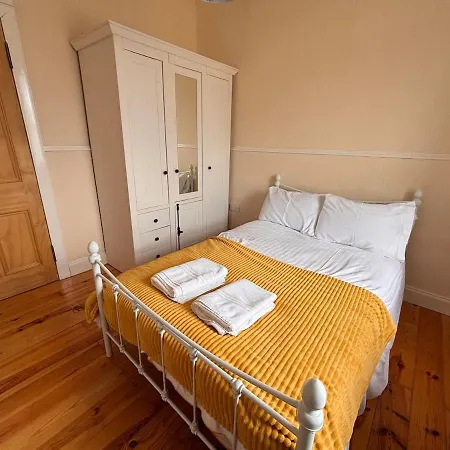 Lägenhet Centre 2br For 4, Mins To Old Town, Fringe Venues & The Meadows *