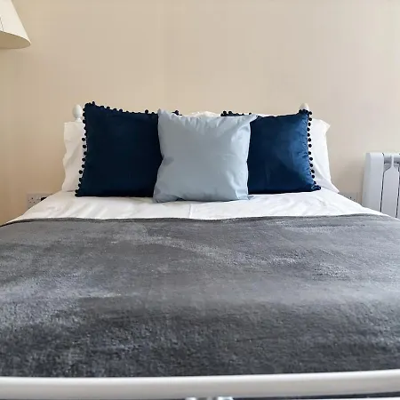 Centre 2br For 4, Mins To Old Town, Fringe Venues & The Meadows Lägenhet *