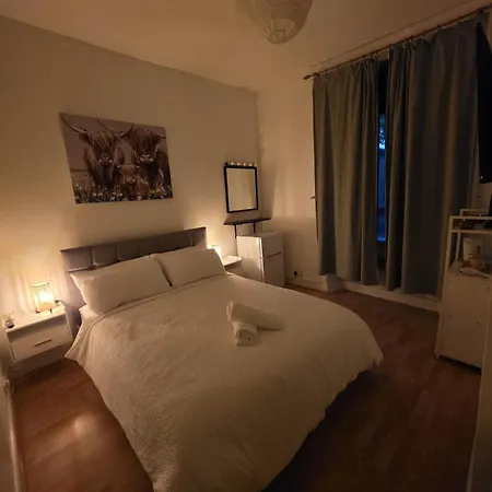 Comfortable In The Heart Of Leith *