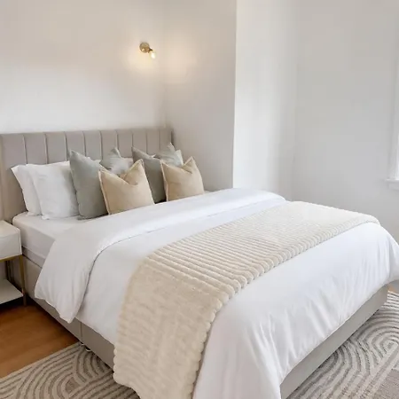 Ferienhaus Charming 1 Bdr In - Sleeps 3 - Free Parking Edinburgh