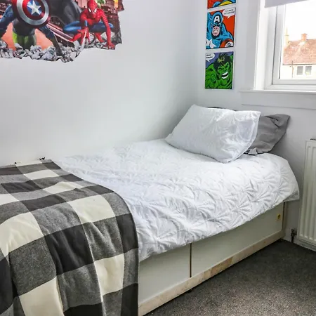 6 Niddrie Marischal Road بيت للعطل