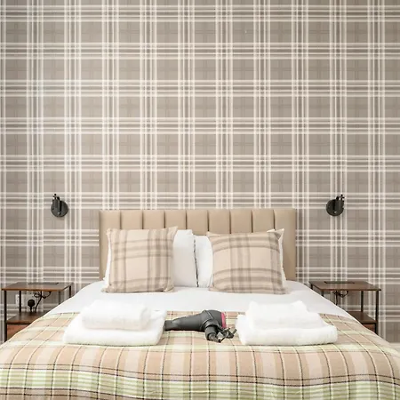 Newsome - Private Bedrooms - Gilmerton, Gasthof 3*