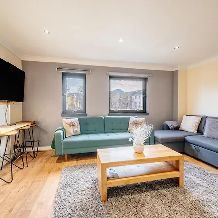 Base Of Royal Mile - Sleep 8 - 4bed 3 Bth * Edinburgh
