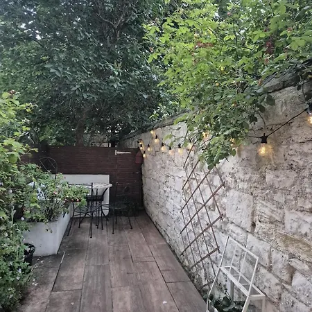 Apartamento Spacious Garden Flat *