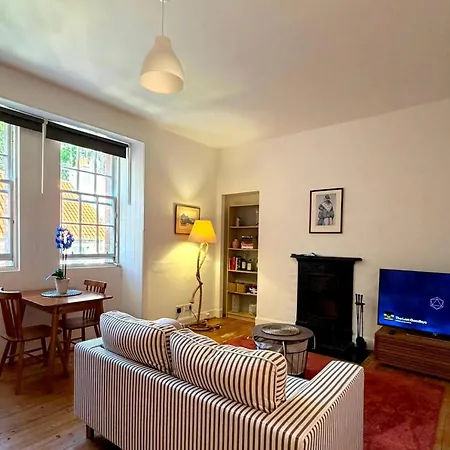 Apartment Dean Village - Elegant