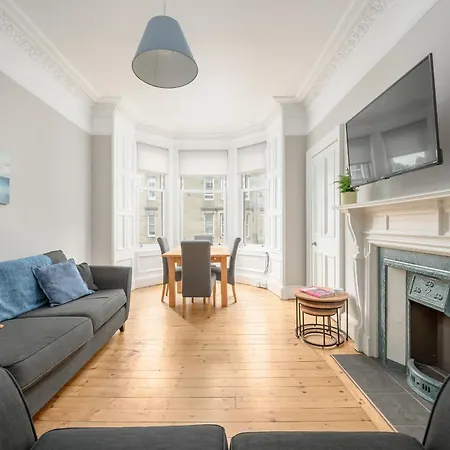 Harrison 2 Bedroom - Apartment *