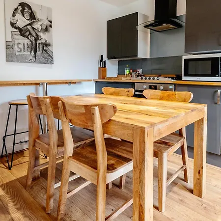 Apartament Base Of Royal Mile - Sleep 8 - 4bed 3 Bth