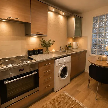 Spacious 2 King Bedroom Flat Near Centre * Edimburgo