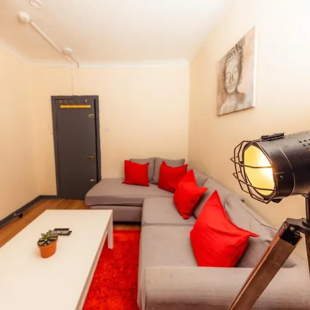 Cosy 4 Bedroom By Old Town * Edinburgh
