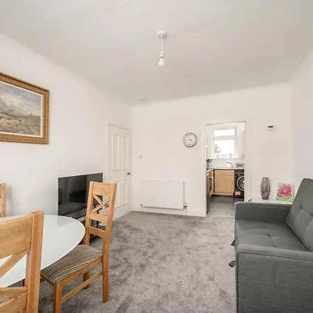Parkhead 2 Bedroom -