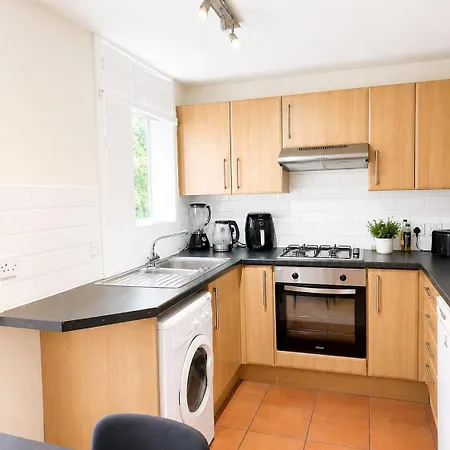 Bright & Spacious In The Heart Of * Edinburgh