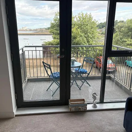 Apartment Break By The Sea *