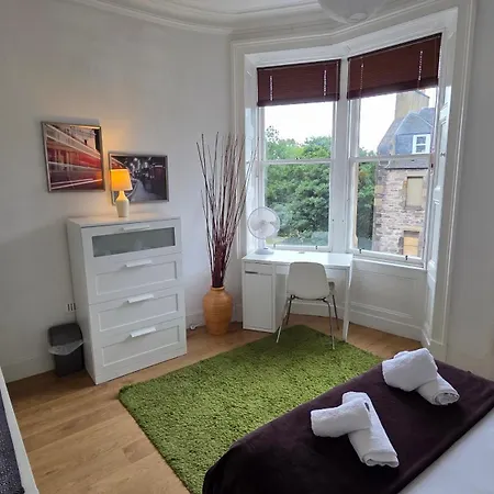 Buccleuch Street Residence, Sleeps 5, 2 Bedroom Close To Fringe Venues Edynburg