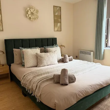 Apartment Spacious 1 Bedroom Flat In Centre Edinburgh