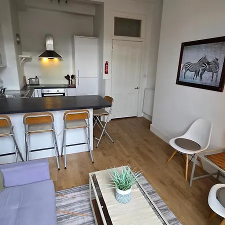 Buccleuch Street Residence, Sleeps 5, 2 Bedroom Close To Fringe Venues