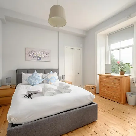 Harrison 2 Bedroom - Apartment *