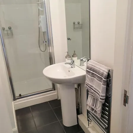 Buccleuch Street Residence, Sleeps 5, 2 Bedroom Close To Fringe Venues * Edinburgh
