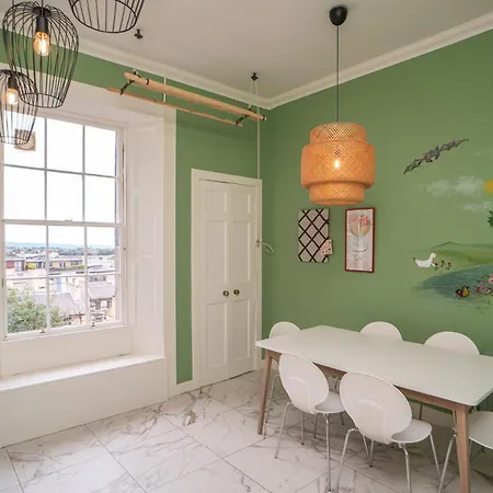 Apartment Charming 2 Bedroom Flat In The Centre - Pass The Keys Edinburgh