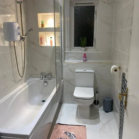Apartment Cosy Centre 2 Bedroom Edinburgh
