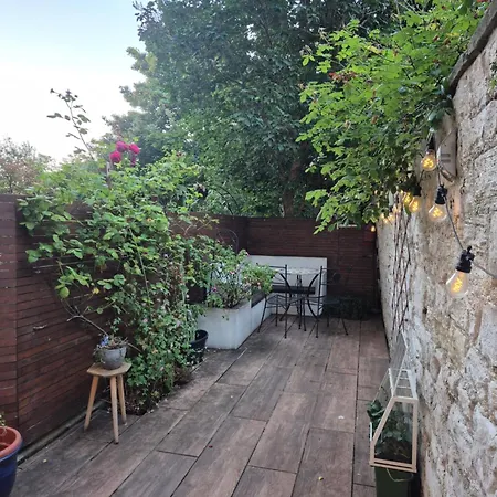 Apartamento Spacious Garden Flat