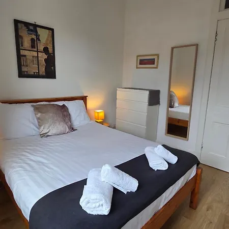 Buccleuch Street Residence, Sleeps 5, 2 Bedroom Close To Fringe Venues Apartament *