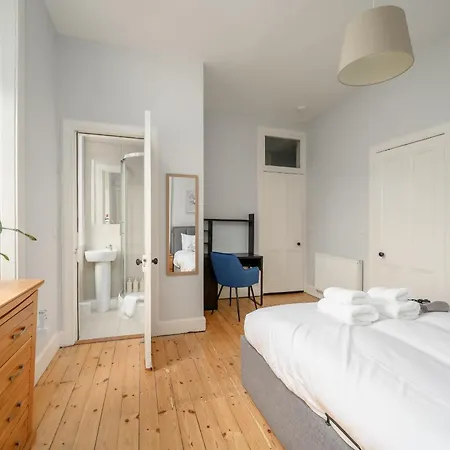 Harrison 2 Bedroom -