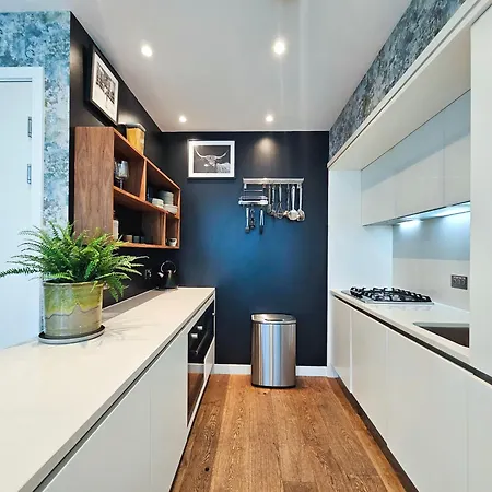 Apartament Stylish 2-bedroom Old Town With Lift