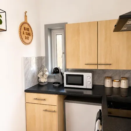 Apartment Airport House Free Parking & Garden Edinburgh