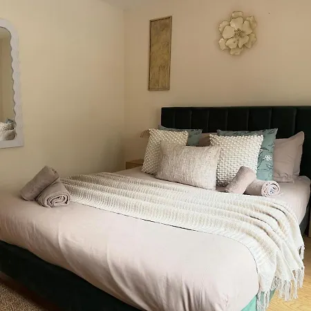 Appartamento Spacious 1 Bedroom Flat In Centre Edimburgo