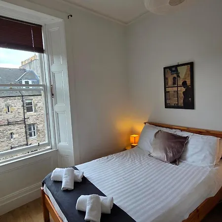 Apartament Buccleuch Street Residence, Sleeps 5, 2 Bedroom Close To Fringe Venues *