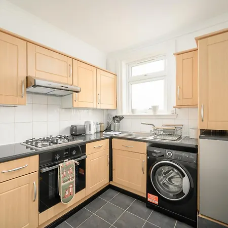 Parkhead 2 Bedroom -