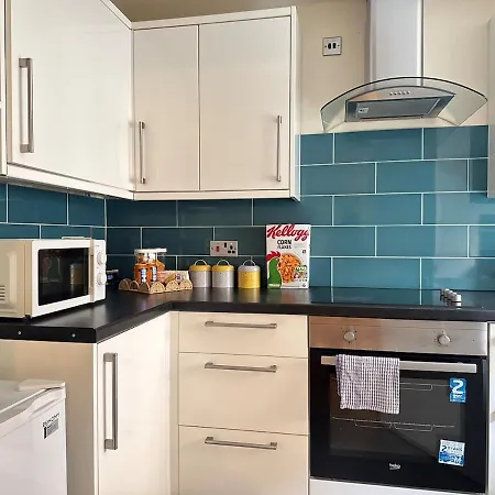 Apartment Spacious 1 Bedroom Flat In Centre Edinburgh