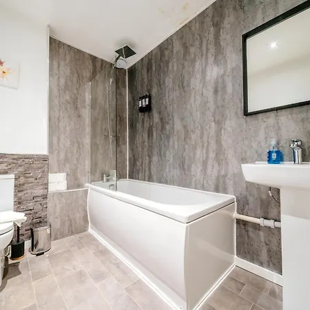 Base Of Royal Mile - Sleep 8 - 4bed 3 Bth Apartament