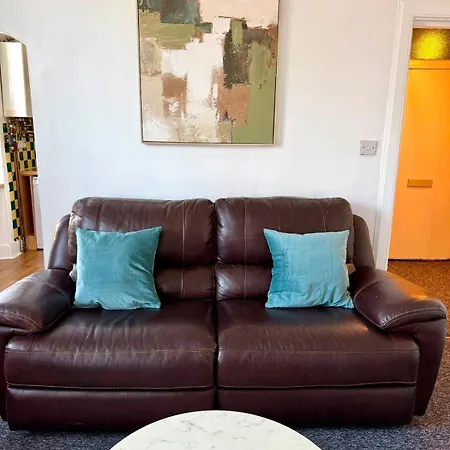 Arthurs Seat 2 Bed Apartment