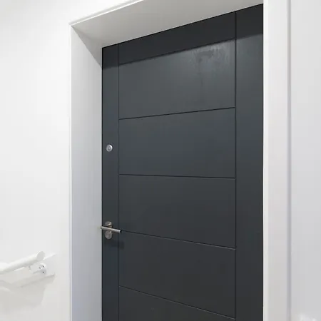 Апартаменты Modern In Centre *
