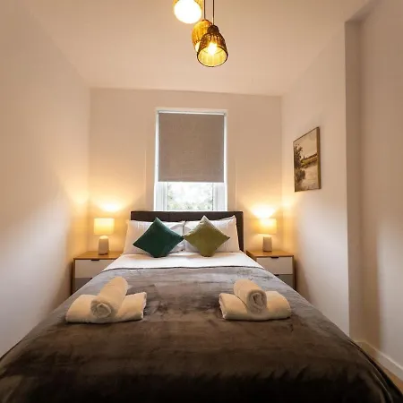 Perfect Base 2 Bedrooms With Free Parking * Edinburgh