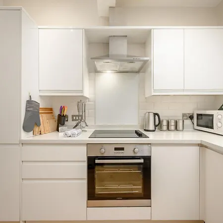 Harrison 2 Bedroom - Edinburgh