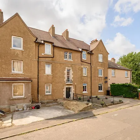 Parkhead 2 Bedroom - Edinburgh