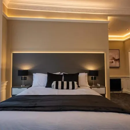 Grand Leith Luxe Jacuzzi & Cinema Apartamento Edimburgo