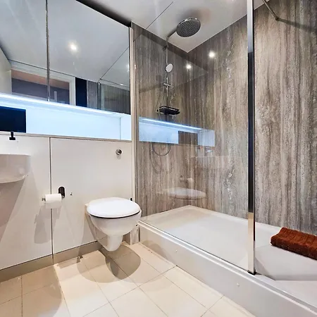 Apartament Stylish 2-bedroom Old Town With Lift