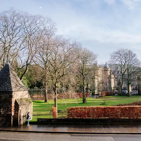Base Of Royal Mile - Sleep 8 - 4bed 3 Bth Edynburg