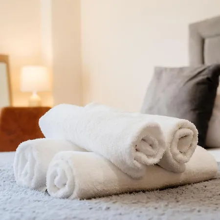 Base Of Royal Mile - Sleep 8 - 4bed 3 Bth Edinburgh