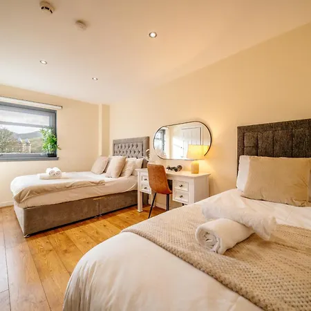 Apartament Base Of Royal Mile - Sleep 8 - 4bed 3 Bth