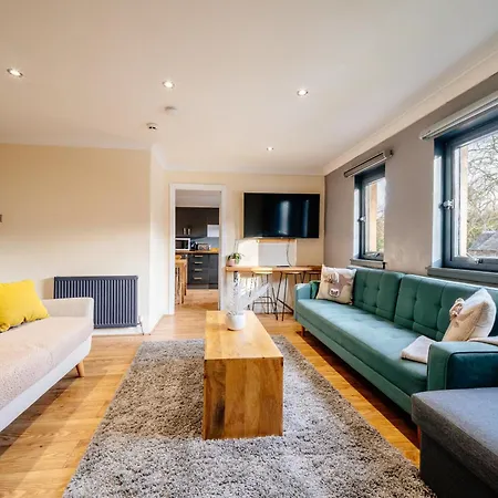 Base Of Royal Mile - Sleep 8 - 4bed 3 Bth Edinburgh